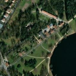 Satellite imagery of Marmorpalais, DE