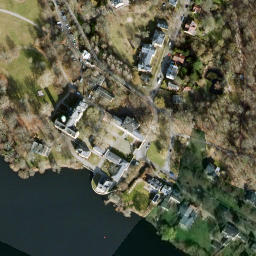 Satellite imagery of Schloß Glienicke, DE
