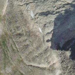 Satellite imagery of McGillivray Ridge, CA