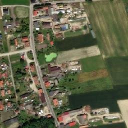 Satellite imagery of Chraplewo - Pałac, PL