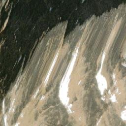 Satellite imagery of Mount Weiss, CA