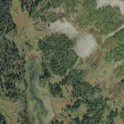 Satellite imagery of Athabasca Pass, CA