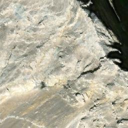 Satellite imagery of Obstruction Mountain, CA