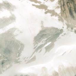 Satellite imagery of Gong Peak, CA