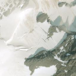 Satellite imagery of Gong Peak, CA