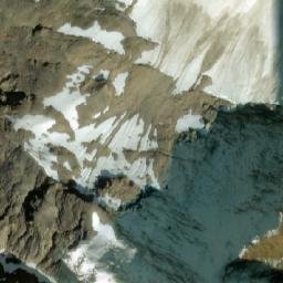 Satellite imagery of Oventop Peak, CA