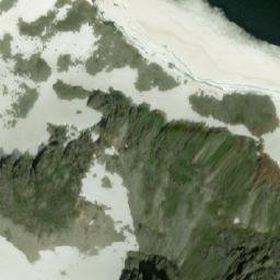 Satellite imagery of Happy Meadow Dome, CA