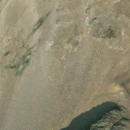 Satellite imagery of Mount Sadleir, CA