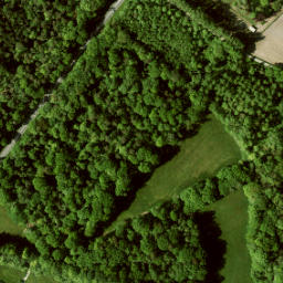 Satellite imagery of Steen nabij de Tichelweg, NL
