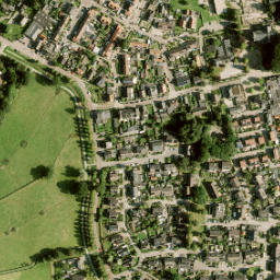 Satellite imagery of Hoenlo, NL