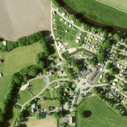 Satellite imagery of Smalbruggepaal, NL