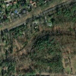 Satellite imagery of Weinberg, DE