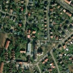 Satellite imagery of Weinberg, DE