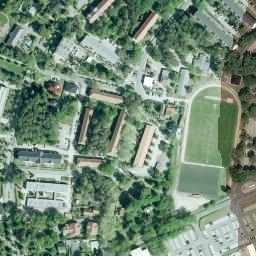 Satellite imagery of Weinberg, DE
