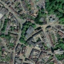 Satellite imagery of Warwick Castle, GB