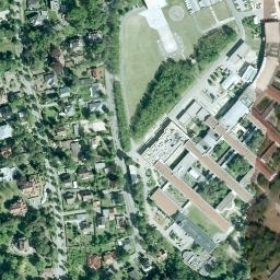 Satellite imagery of Weinberg, DE
