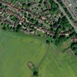 Satellite imagery of Warwick Castle, GB