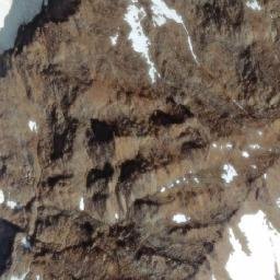 Satellite imagery of Mount Saugstad, CA