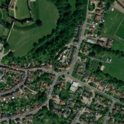 Satellite imagery of Framlingham Castle, GB