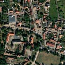Satellite imagery of Schloss Erxleben, DE