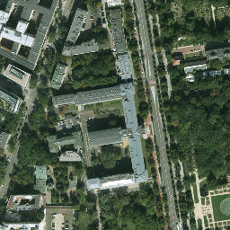 Satellite imagery of Ujazdowski - Zamek, PL