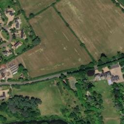 Satellite imagery of Odell Castle, GB