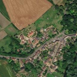 Satellite imagery of Odell Castle, GB