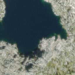 Satellite imagery of Wave Crest Peak, CA