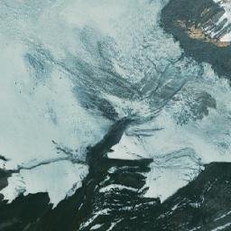 Satellite imagery of Pic Tordu, CA
