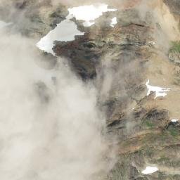 Satellite imagery of Luna Peak, CA