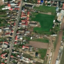 Satellite imagery of Chobienice - Pałac, PL