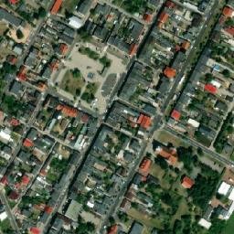 Satellite imagery of Rakoniewice - Pałac, PL