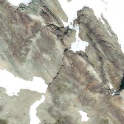 Satellite imagery of Throwback Mountain, CA