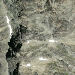 Satellite imagery of Horribilis Peak, CA