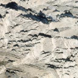Satellite imagery of Elliott Peak, CA