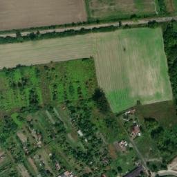 Satellite imagery of Guzów - Zamek XIXw, PL