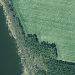 Satellite imagery of Weinberg, DE