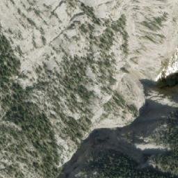 Satellite imagery of Ardennes Peak, CA