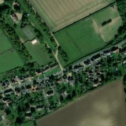 Satellite imagery of Elmdon Castle Grove, GB