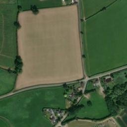 Satellite imagery of Cobhall motte, GB