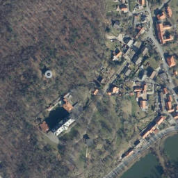 Satellite imagery of Lewer Berg, DE