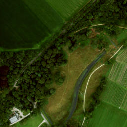 Satellite imagery of Kasteel Broekhuisen, NL