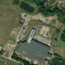 Satellite imagery of Radziejowice - renesansowy dwór obronny XV w., PL
