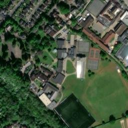 Satellite imagery of Buckingham Castle, GB