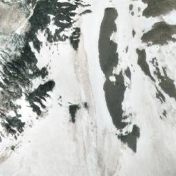 Satellite imagery of Mount Alexandra, CA