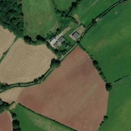 Satellite imagery of Aylesmore Castle Tump, GB