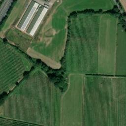 Satellite imagery of Aylesmore Castle Tump, GB