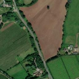 Satellite imagery of Aylesmore Castle Tump, GB