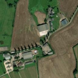 Satellite imagery of Aylesmore Castle Tump, GB