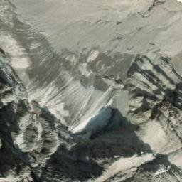 Satellite imagery of Mount Murchison, CA